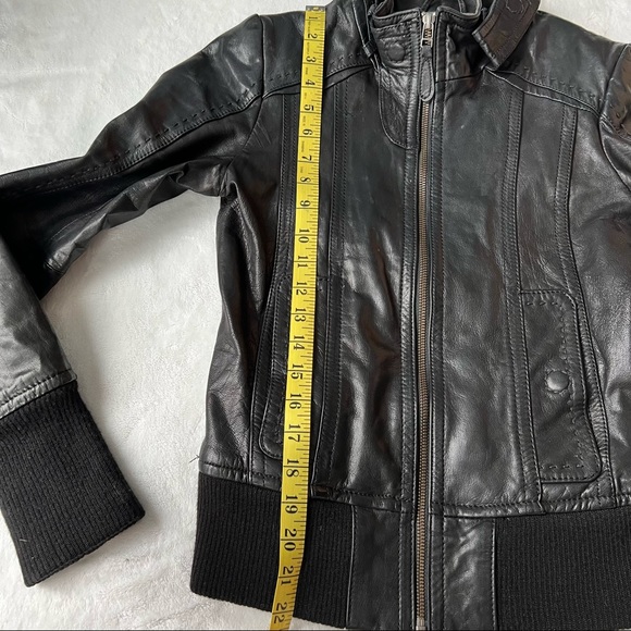 DANIER Black Leather Bomber Jacket - Picture 7 of 16